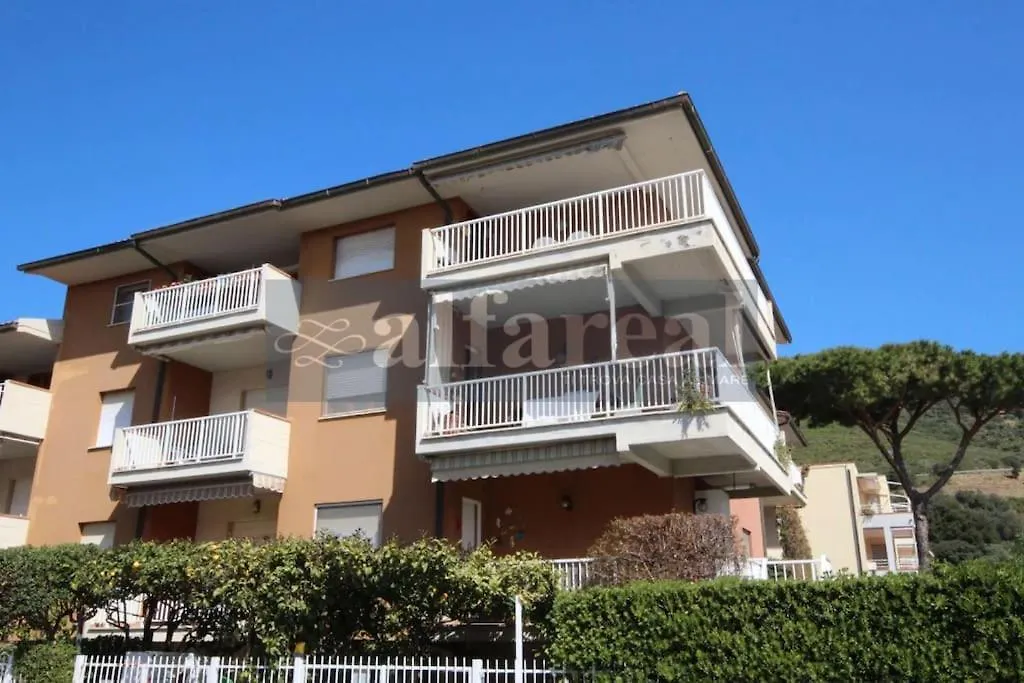 Granchio, Ampia Terrazza A Soli 150 M Dal Mare! By Alfareal Castiglione della Pescaia 0*,